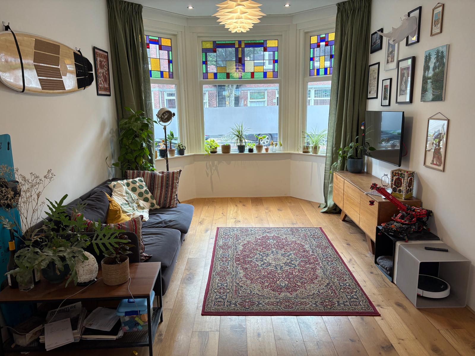 WhatsApp Image 2025-10-19 at 18.26.58 (1)